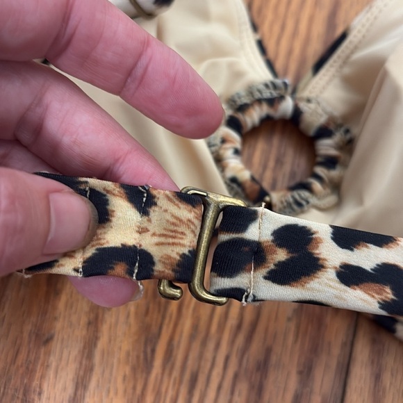 Andie Bikini Set Bonita Top 90s High Waisted Bottom Leopard Black M-DD NWT - Picture 10 of 13